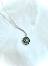 Load image into Gallery viewer, Memento Mori Pendant