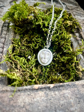 Load image into Gallery viewer, The Sheela Pendant