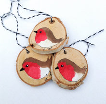 Load image into Gallery viewer, Wood Slice Robin Christmas Ornament, ONE Robin Redbreast Holiday Decoration