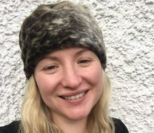 Load image into Gallery viewer, Vintage Fur Hat Real Fur Hat Russian Style Hat Irish Luxury Fur Brand BARNARDOS Genuine fur Two toned Tidy Fur Hat Neat Fur Great Condition