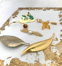 Load image into Gallery viewer, Vintage Mixed Lot Bulk Vintage Jewelry Mixed Gold 7 pieces, All good Condition