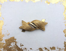 Load image into Gallery viewer, Large textured Vintage Gold Brooch, Gold Ribbon Brooch, Big Bold Brooch 1960s Costume Jewelry, Mid Century