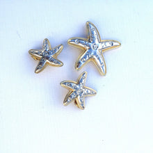Load image into Gallery viewer, Starfish Brooch Earrings Demi Parure, Vintage Parure Brooch & Earring set, Silver and Gold Starfish Jewelry Set, Vintage Beach