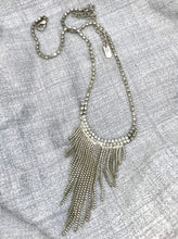 Load image into Gallery viewer, Elegant Silver 1970s Fringe necklace, Silver tone flat link dangling necklace, Retro Silver Necklace Chain with Chain Fringe
