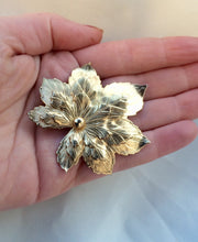 Load image into Gallery viewer, Layered Gold Sycamore Leaf,  Beautiful textured gold leaf vintage brooch
